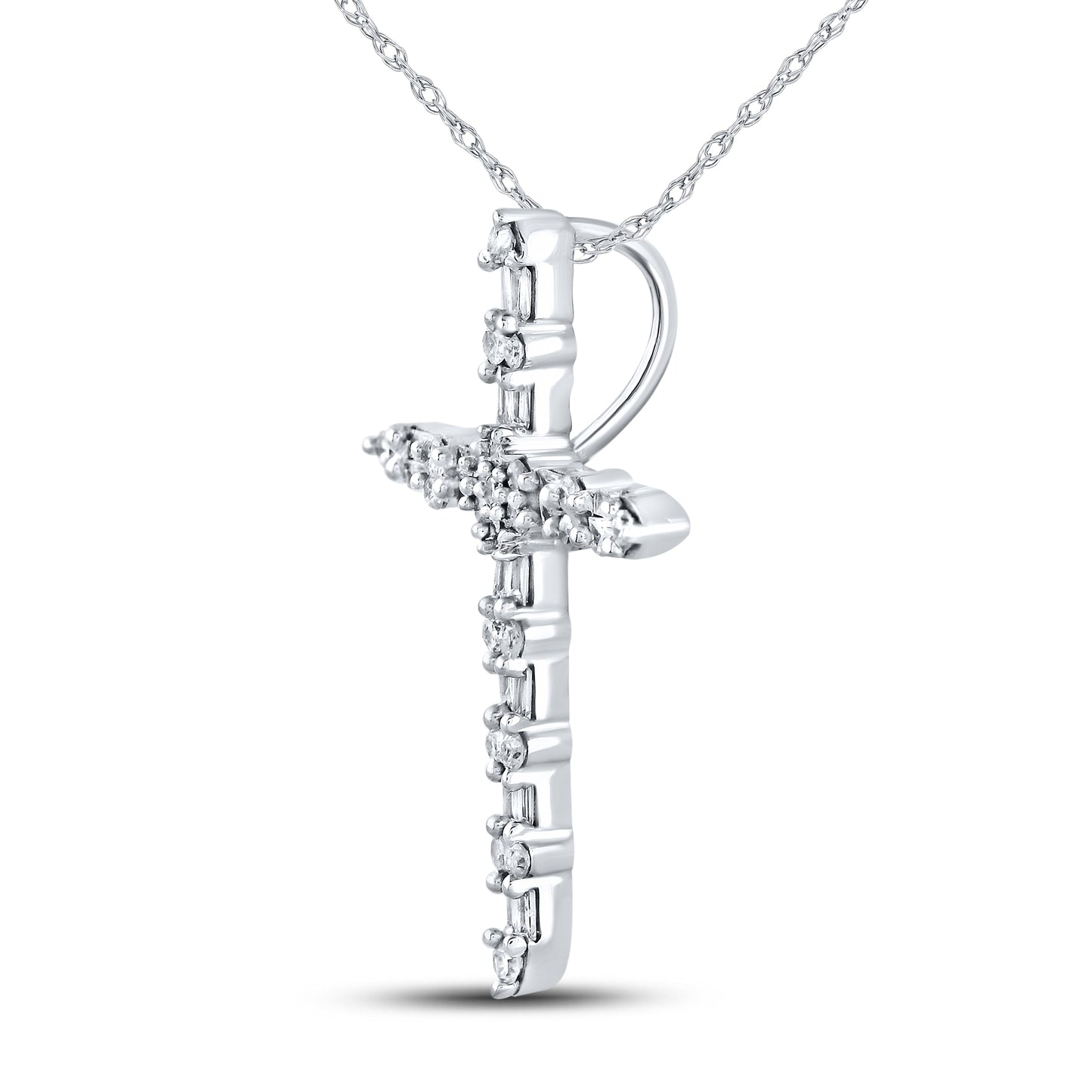 10kt White Gold 0.18 CTW Diamond Pendant with White Gold Chain