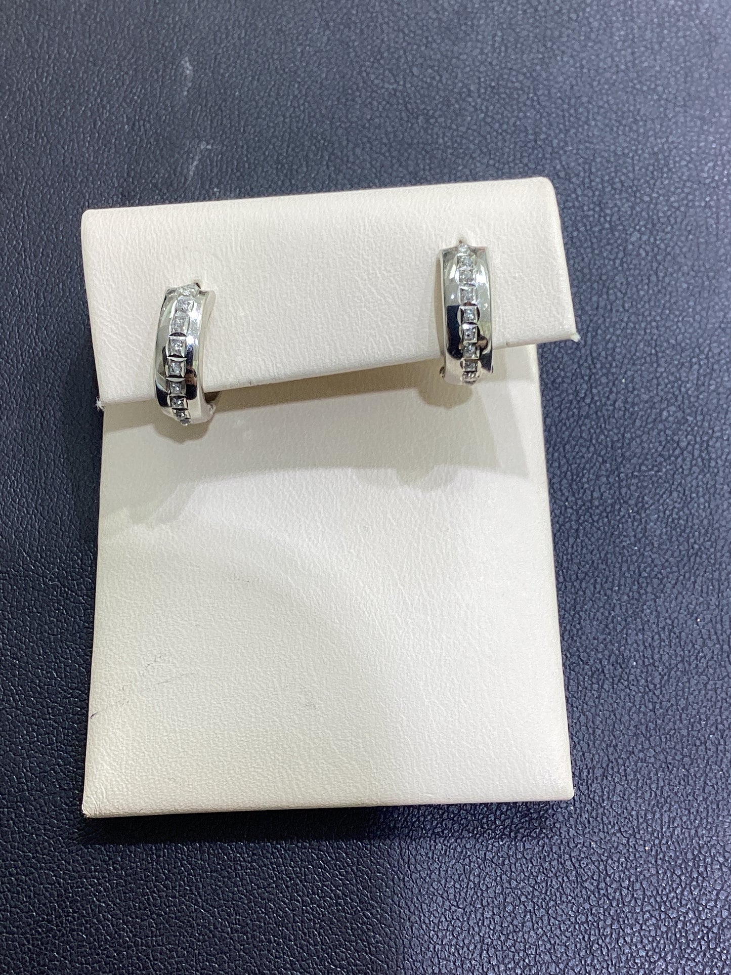 14kt White Gold 0.01 CTW Natural Diamond Hoops