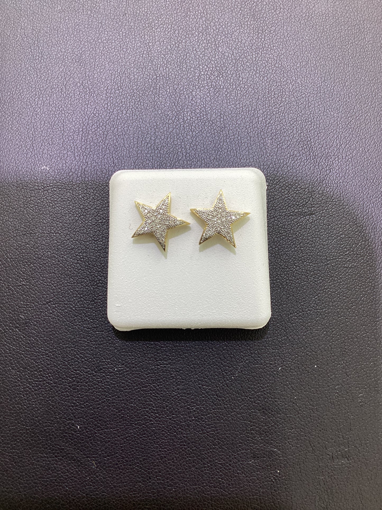 10kt Yellow Gold 0.15 CTW Natural Diamond Earrings