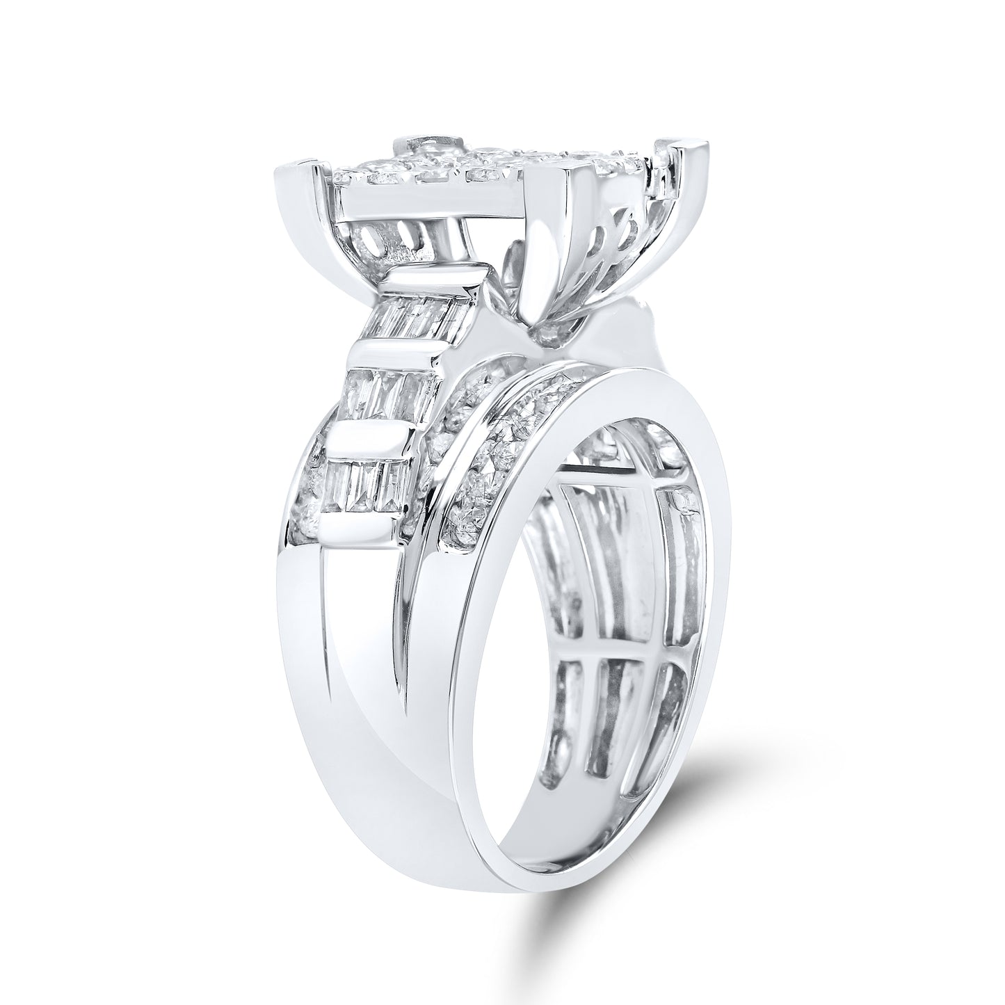 10kt White Gold 1.70 CTW Natural Diamond Ring