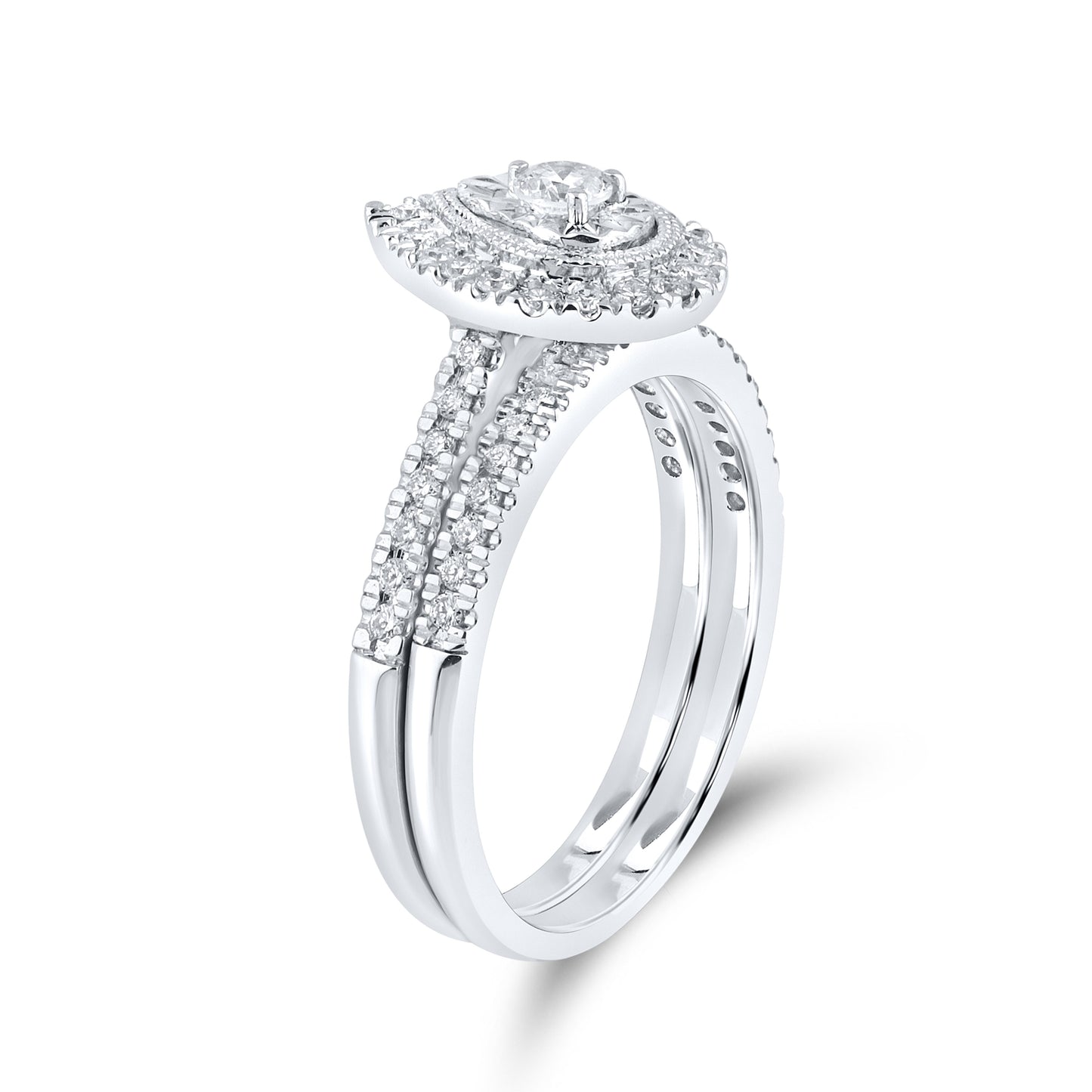 10kt white gold 0.49ctw Pear Shape Diamond Bridal Ring Set