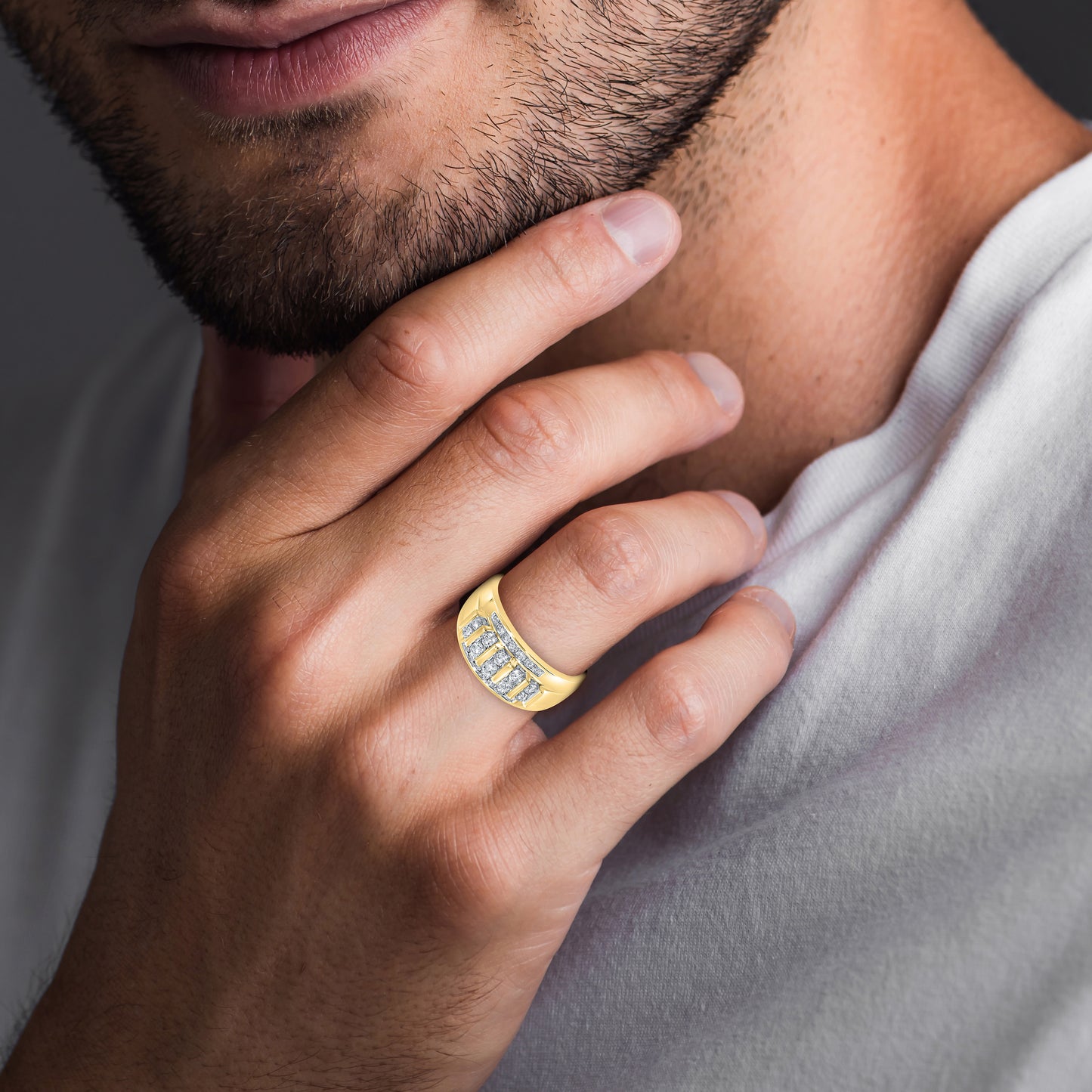 10kt Yellow Gold 0.93 CTW Men’s Diamond Ring