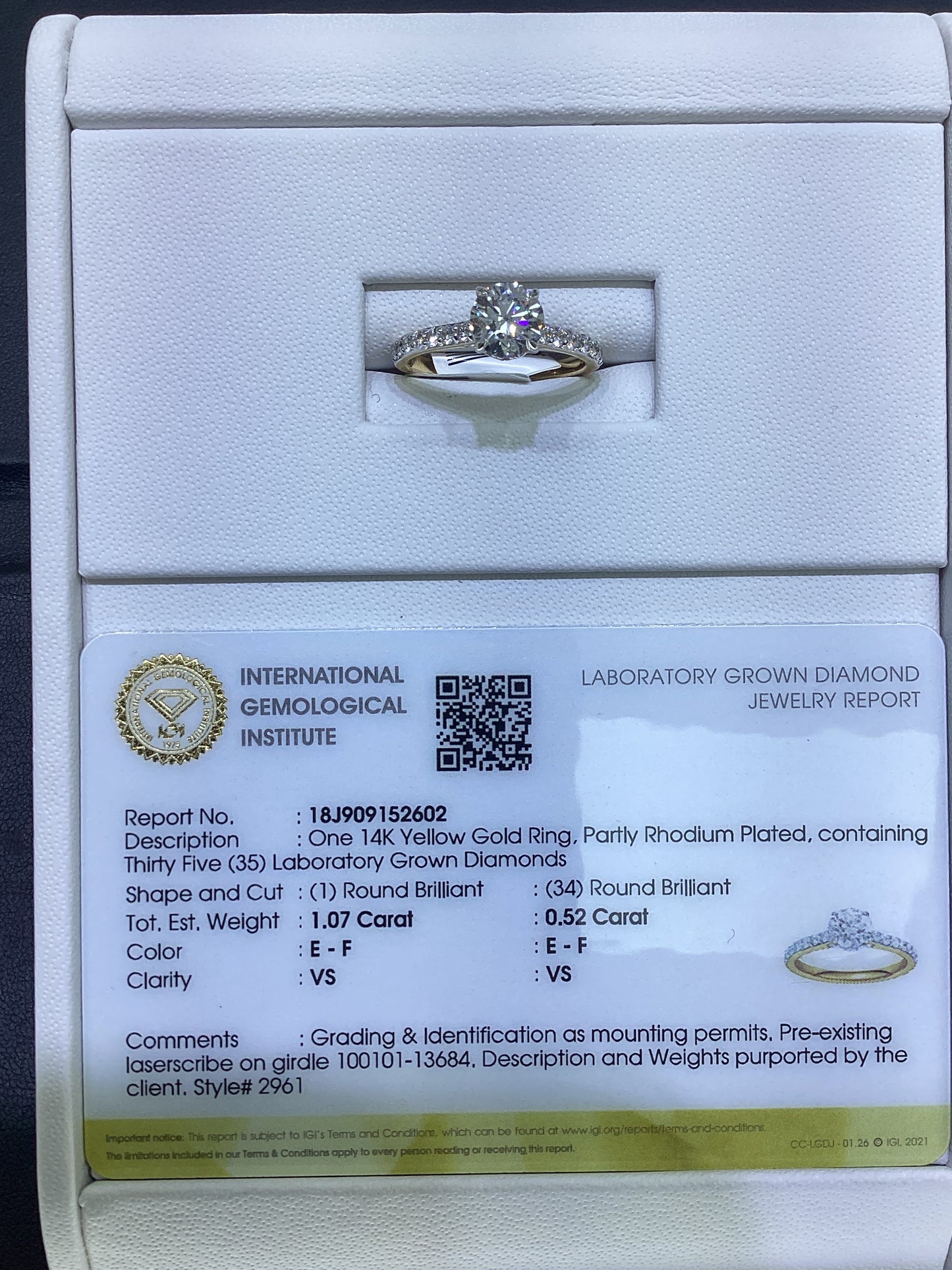 14kt Yellow Gold 1.50 CTW Round Lab Diamond Ring