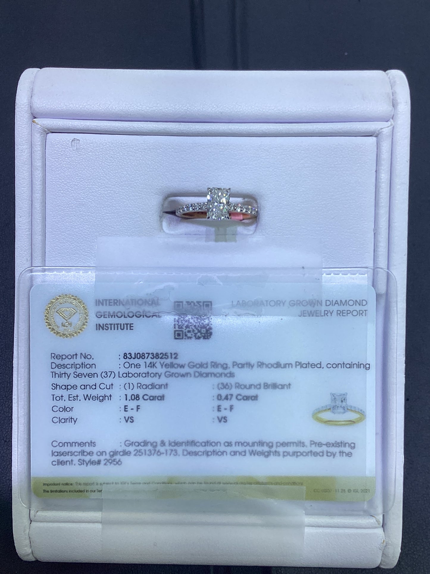 14kt Yellow Gold 1.50 CTW Radiant Lab Diamond Solitaire Ring