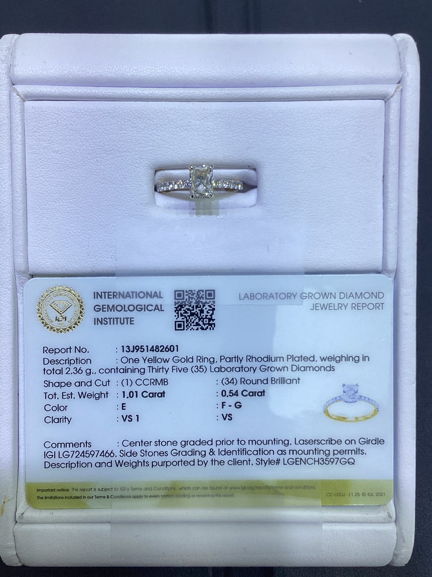 14kt Yellow Gold 1.55 CTW Radiant Lab Diamond Ring