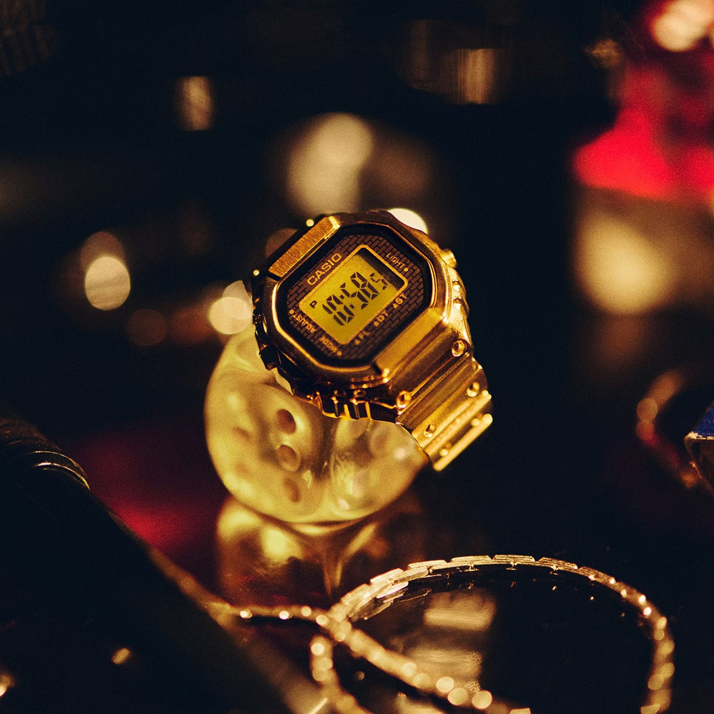 Casio Ring Watch 25mm Gold Dial Unisex Watch CRW001G-9