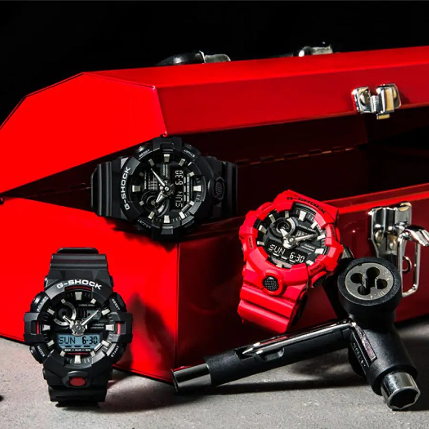Casio G-Shock GA-700-1BDR Analog-Digital Men Watch